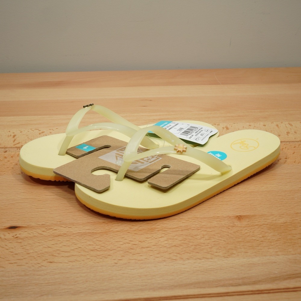 Little Girl's Reef Flip Flops Size 1 Big Kid Pale Banana Yellow